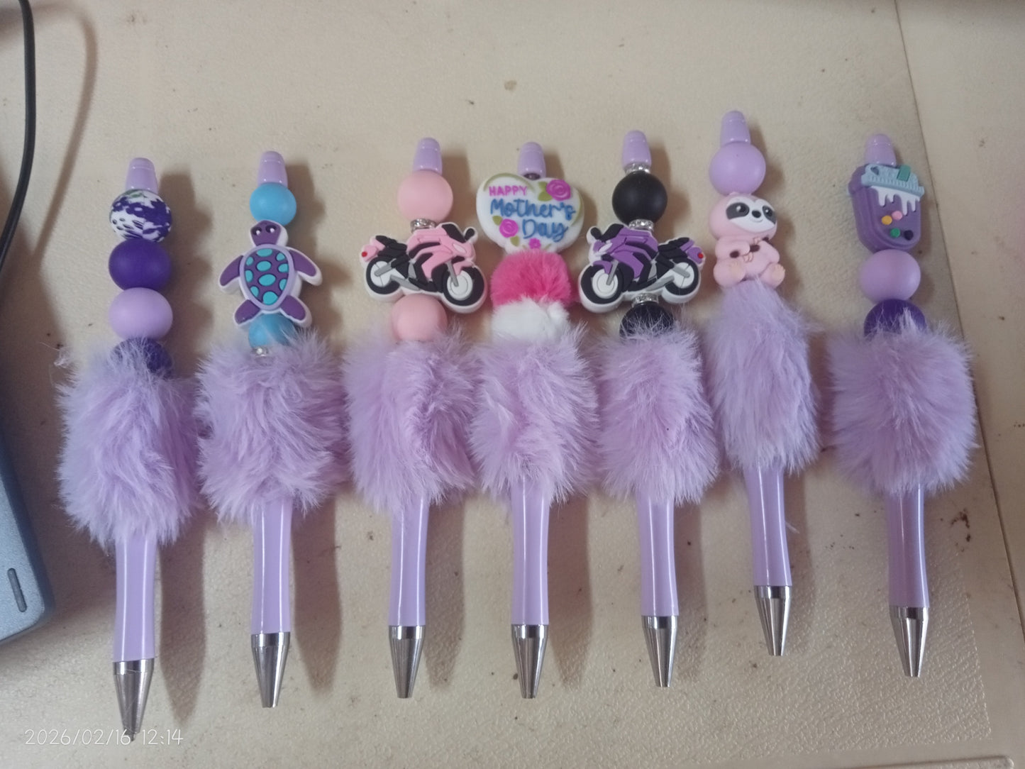 Hand-Assembled Beaded Fluffy Pen (Black Ink)